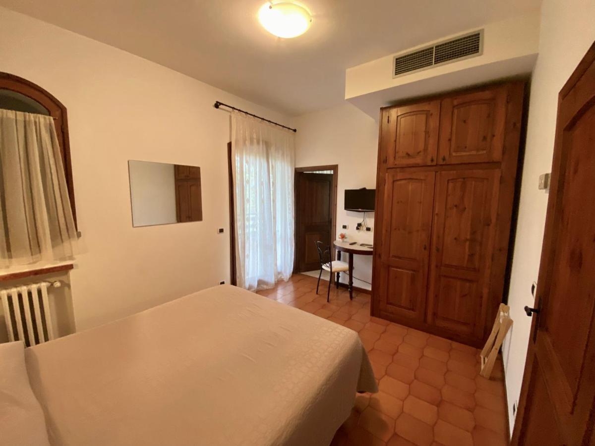 Casale Del Fattore Cesena Luaran gambar