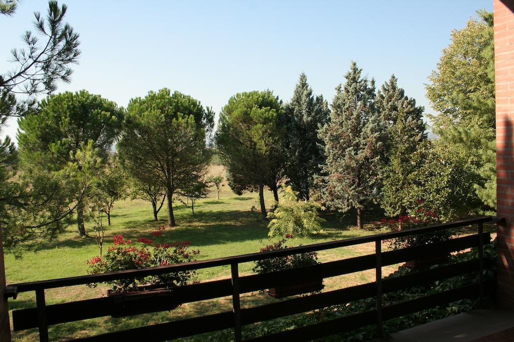 Casale Del Fattore Cesena Luaran gambar